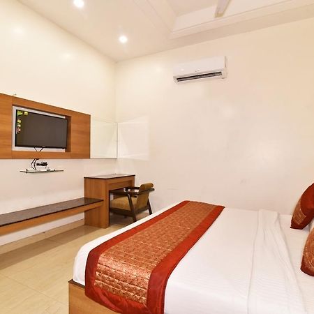 Hotel B-Comfort 阿姆利则 外观 照片