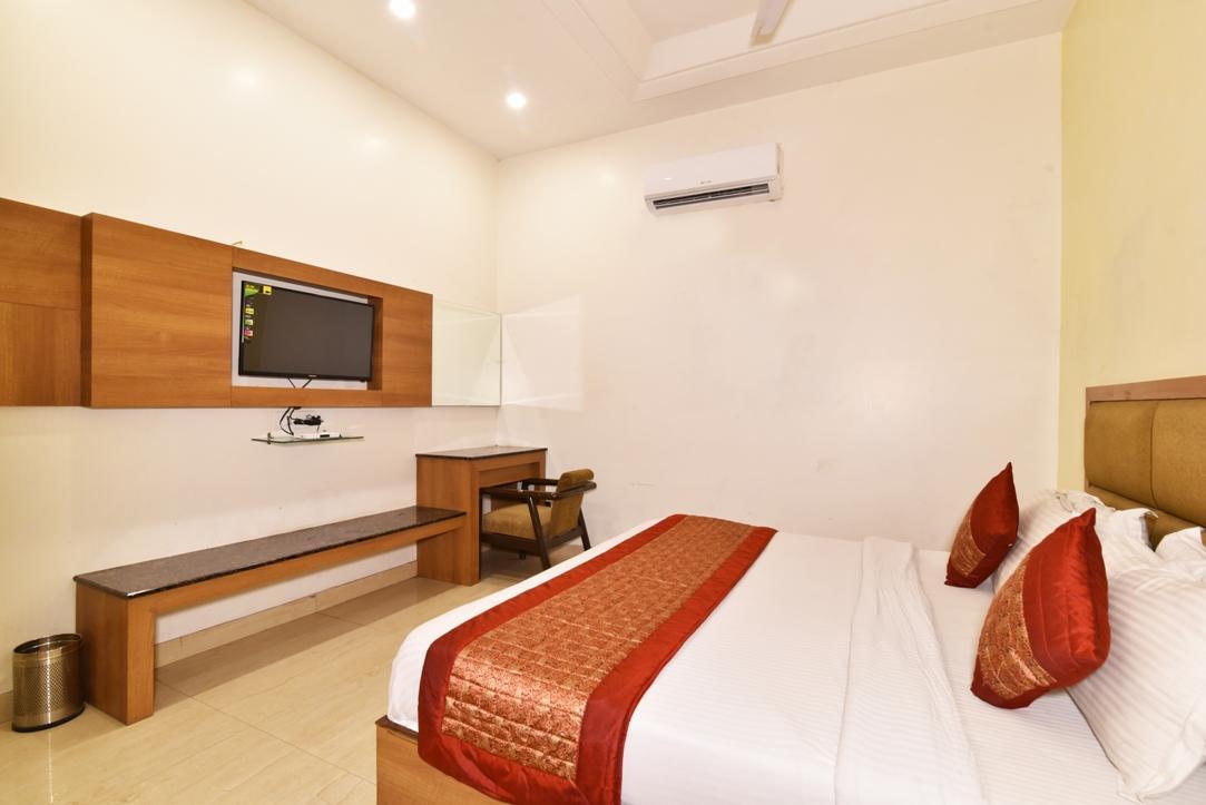 Hotel B-Comfort 阿姆利则 外观 照片